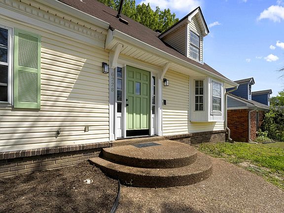 2nd image of 6228 Thistlebrook Dr