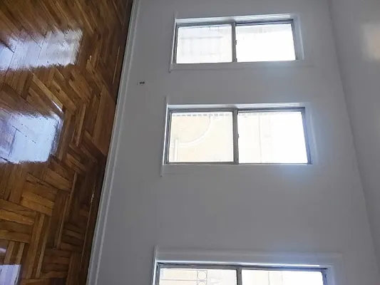 Rented by New York Residence | media 40