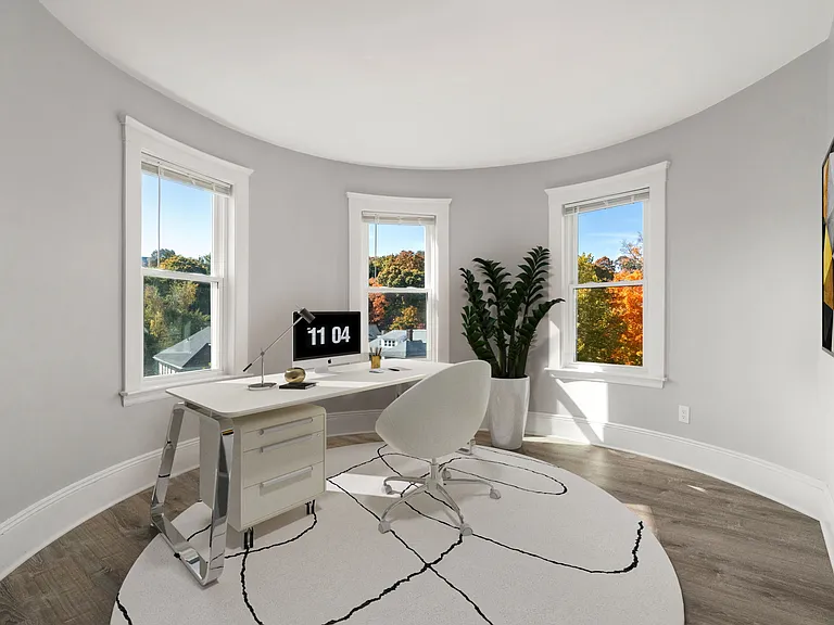 517 Washington St #1 — Photo 9