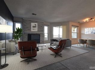 1033 Wilton Royal Dr APT 206, Saint Louis, MO