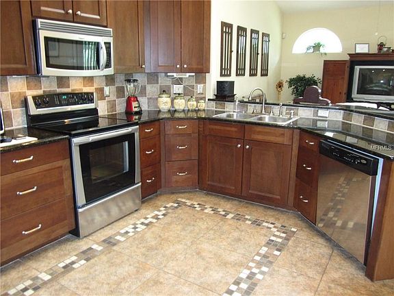 4th image of 3417 Whippoorwill Ct