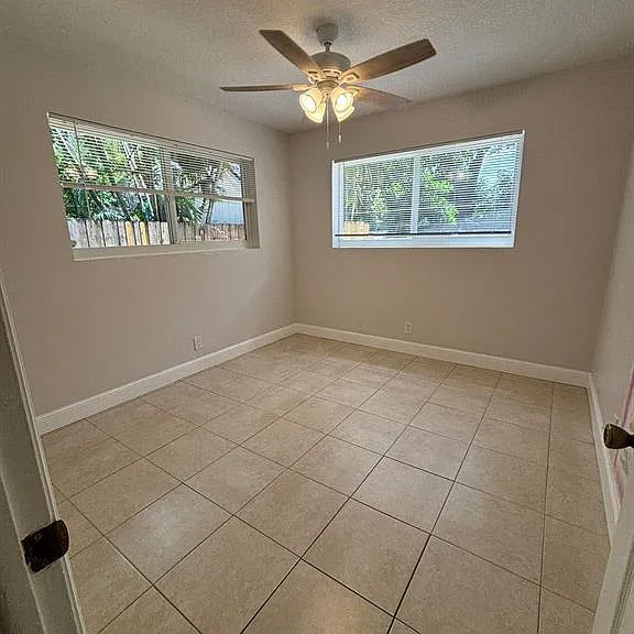 1713 N Dixie Hwy #3 — Photo 14