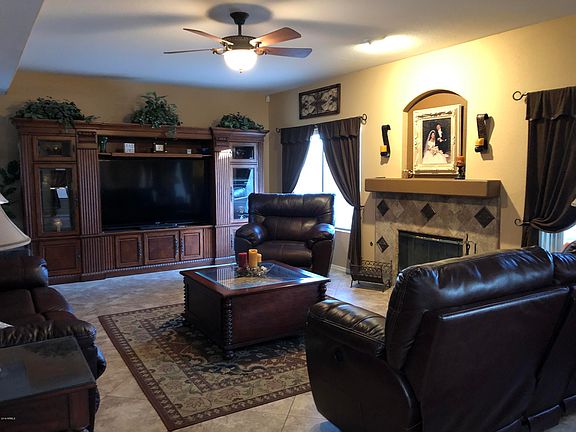 3rd image of 26262 N 46th Pl