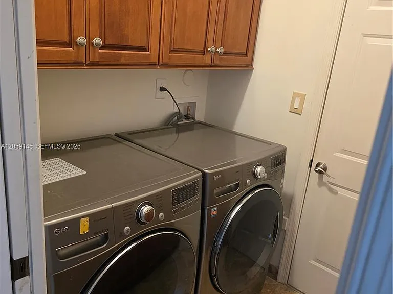 4045 SW 151st Ter — Photo 30