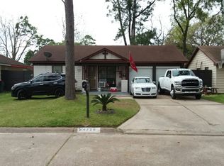 4726 Charriton Dr, Houston, TX 77039