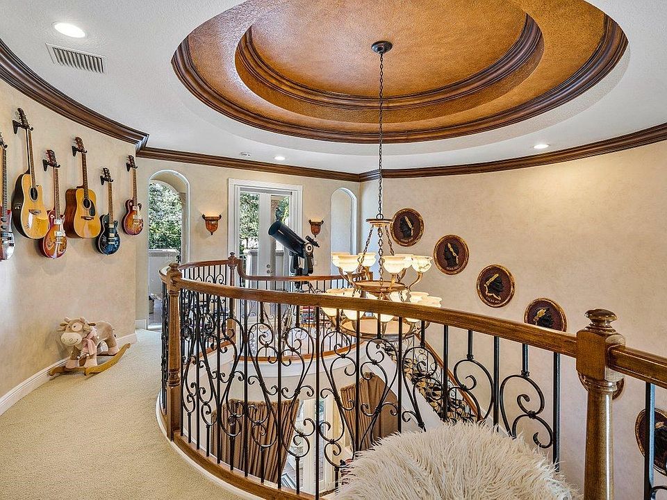 1st image of 16260 Bridlewood Cir