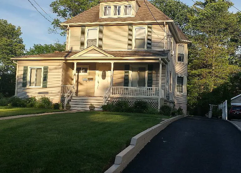 238 Walnut St — Photo 1