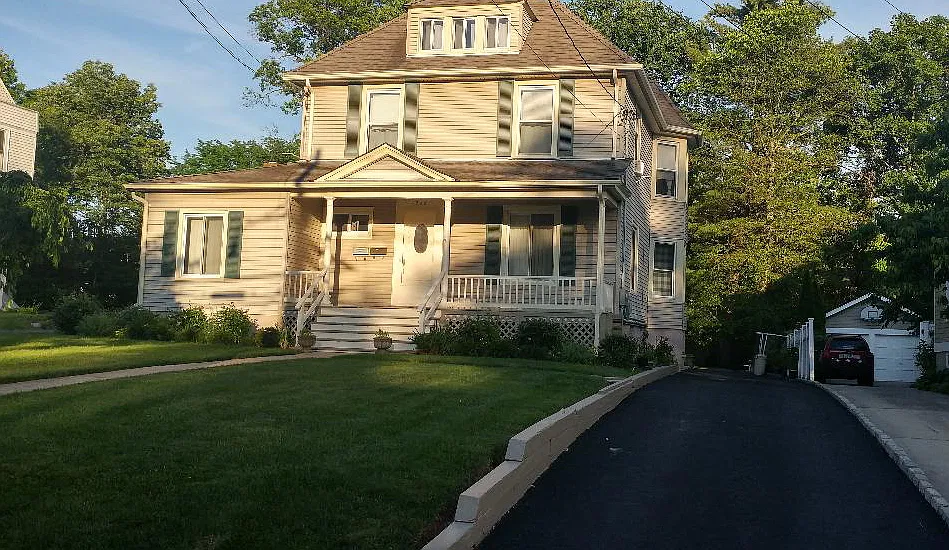 238 Walnut St