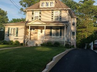 238 Walnut St, Westfield, NJ 07090