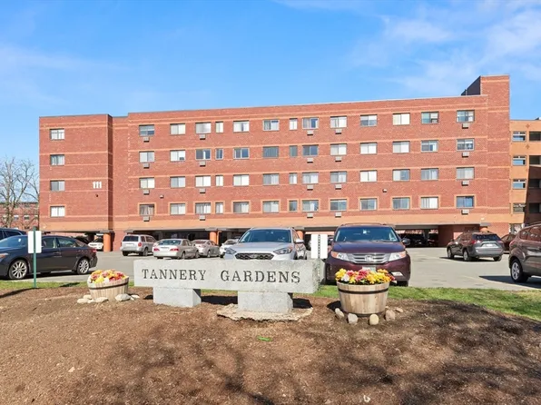 111 Foster St #B315, Peabody, MA 01960