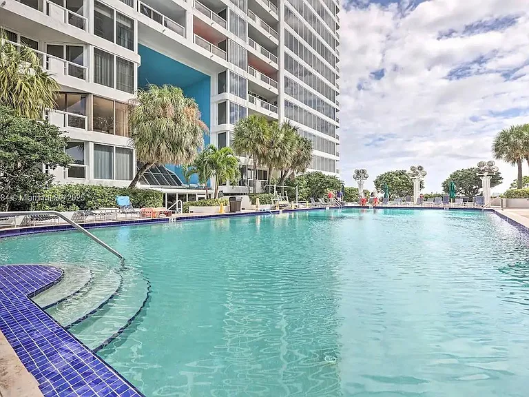 1717 N Bayshore Dr #A-2741 — Photo 14