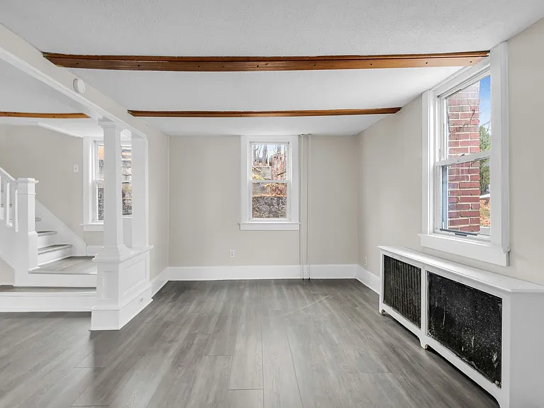 210 Roseto Ave — Photo 5