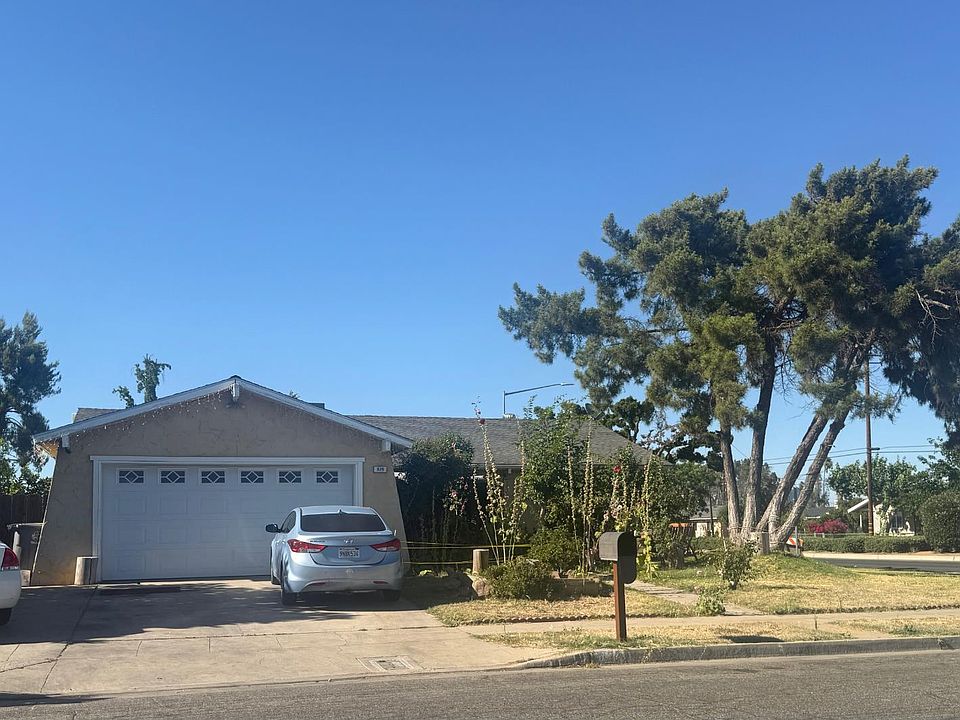 1st image of 829 Ashlan Way