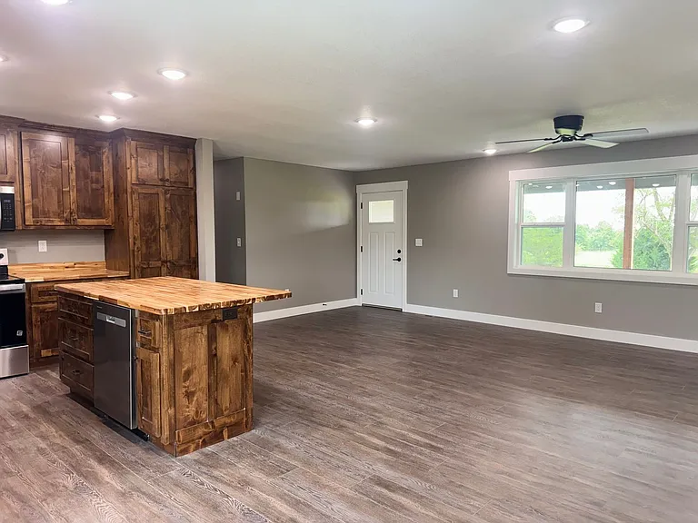 3655 Apel Rd — Photo 9