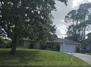 741 17th Ln SW, Vero Beach, FL 32962