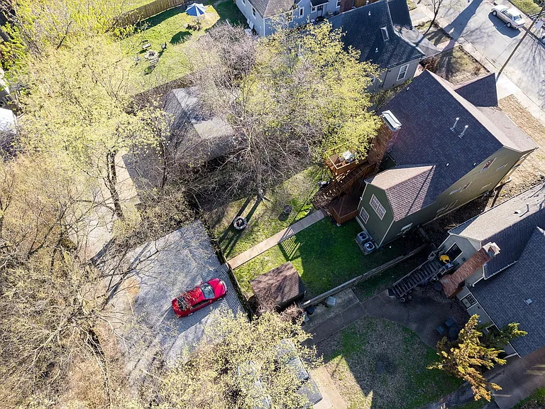 522 Summitt St — Photo 19