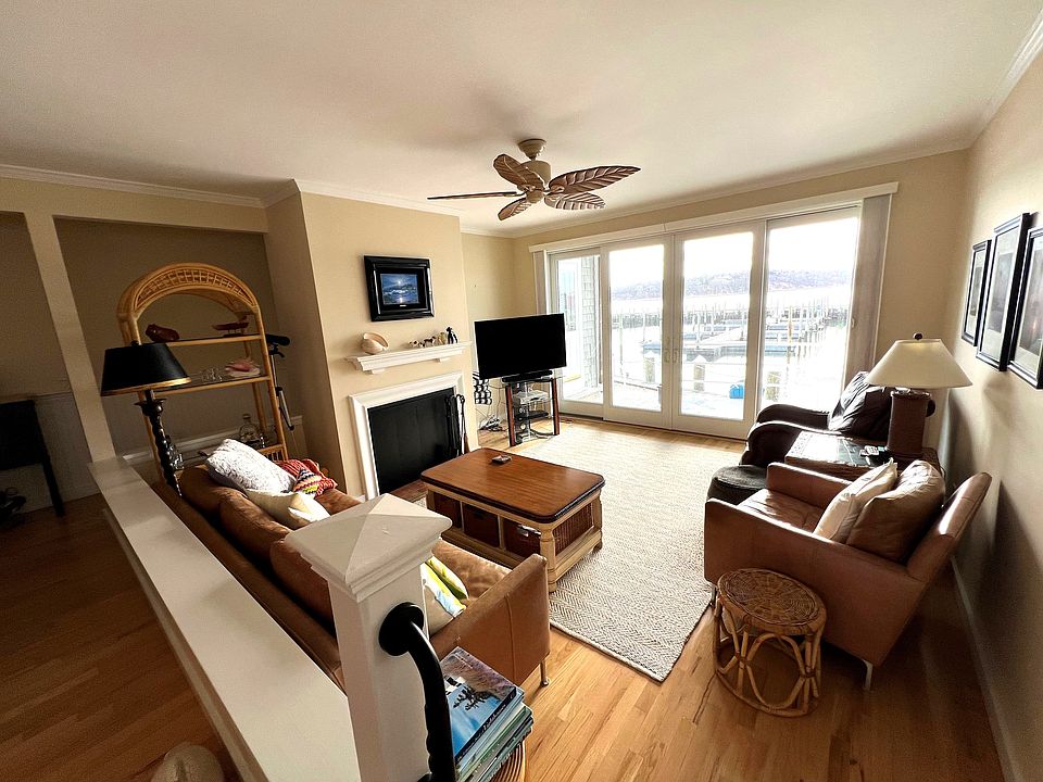 8 Oyster Point Greenport, NY Zillow