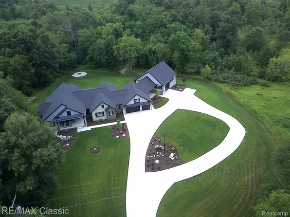 LOT 3 Buttercup Trl, Milford, MI 48381