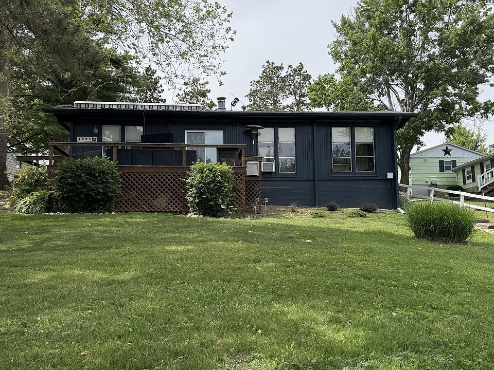 1st image of 26 Lake Warren Dr
