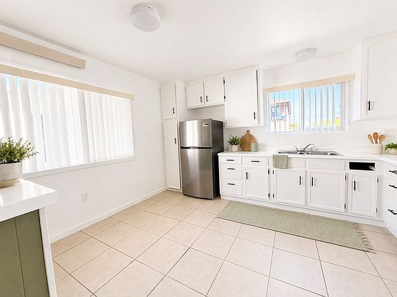 5th image of 1216 E 56th St #1