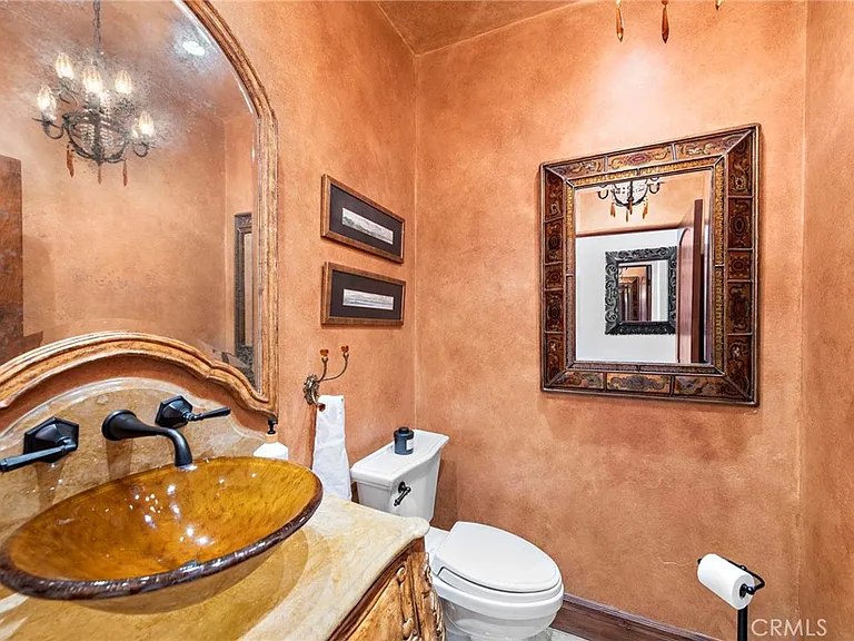 1280 Morningside Dr — Photo 45