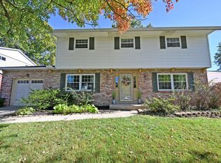 1596 Pinebluff Ln, Cincinnati, OH 45255