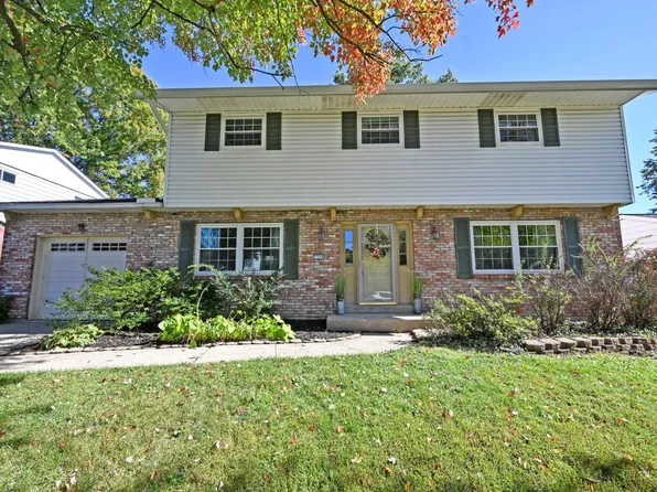 1596 Pinebluff Ln, Cincinnati, OH 45255