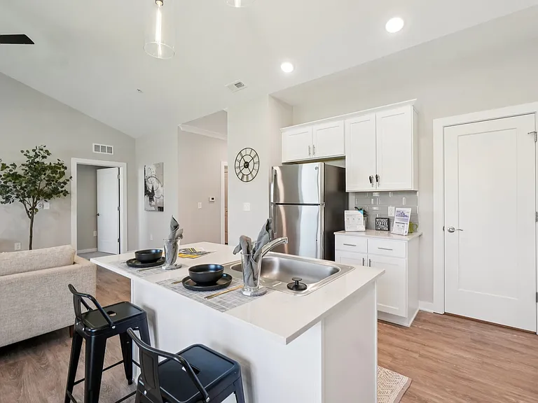 Filmore Place Apartments — Photo 46