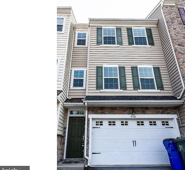 1st image of 498 Jacobsen Dr