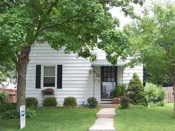 2030 W Bataan Dr, Dayton, OH 45420