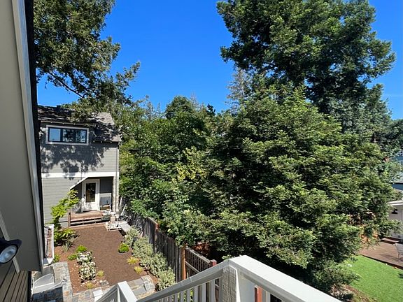 Entry stairway from rear yard (landing view)