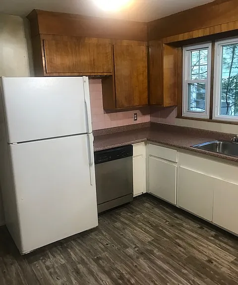 8 Belmont St #2 — Photo 8