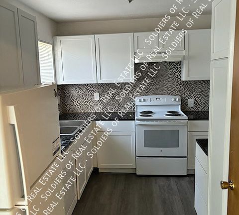 3rd image of 504 S 11th St