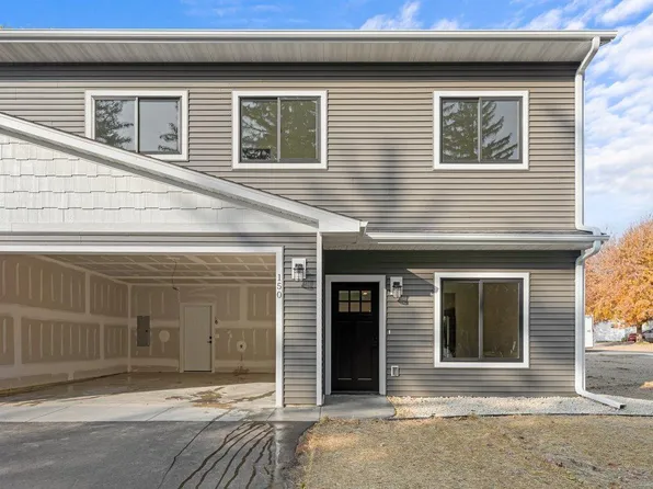 150 Emory Dr, River Falls, WI 54022