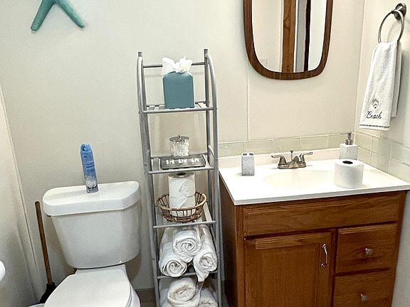 5th image of 16506 Bermuda Way