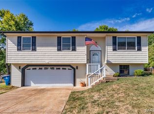 1909 Laverne Dr, Arnold, MO 63010