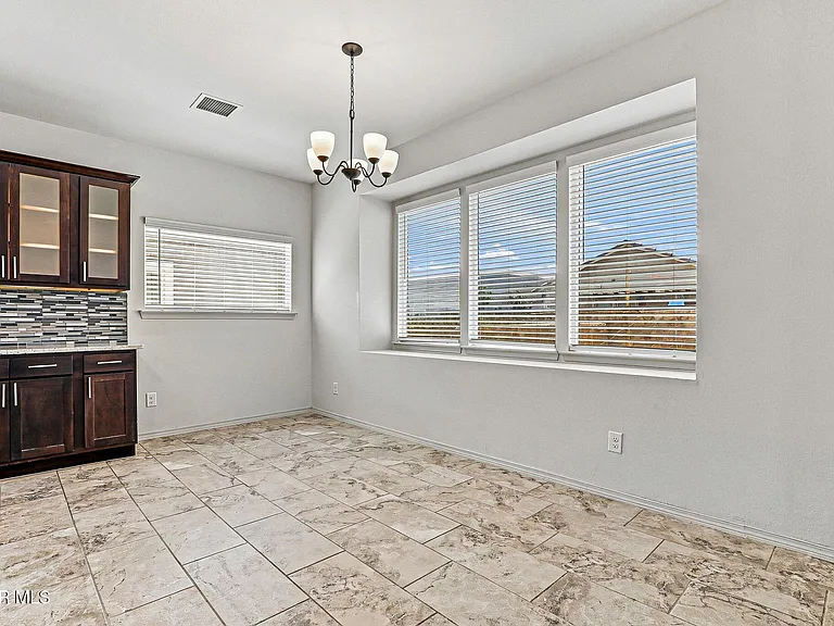 1089 Indigo Sky St — Photo 8