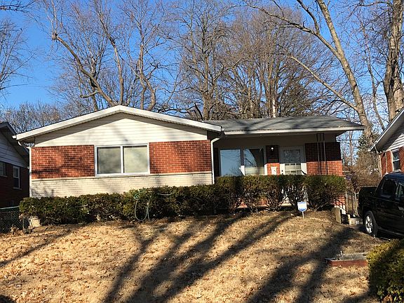 2nd image of 9041 Bobb Ave