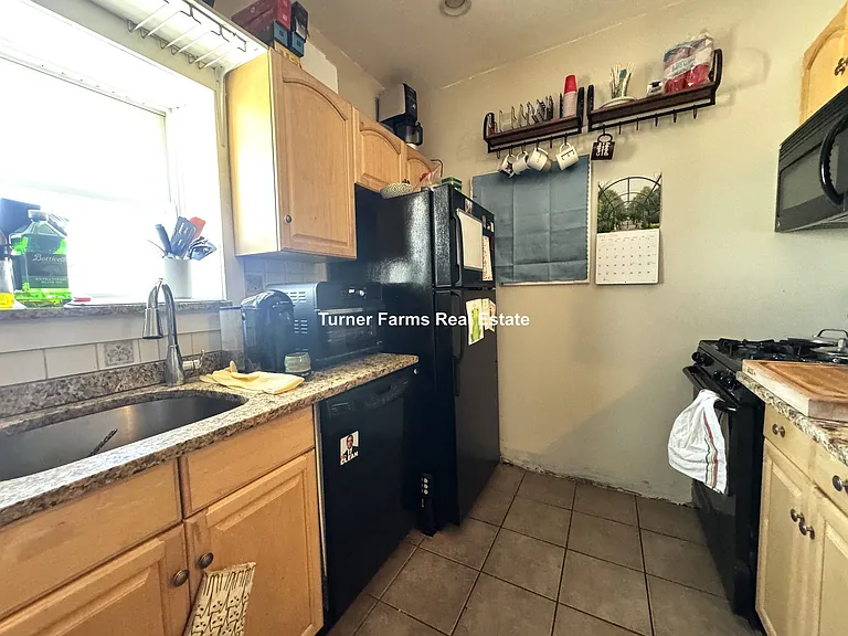 44-46 Ward St — Photo 14