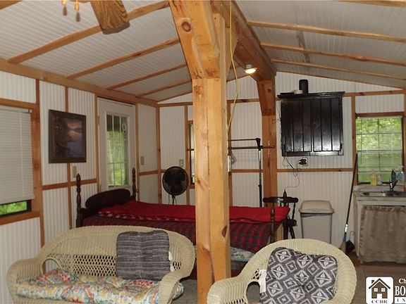 3rd image of 5220 Madden Rd