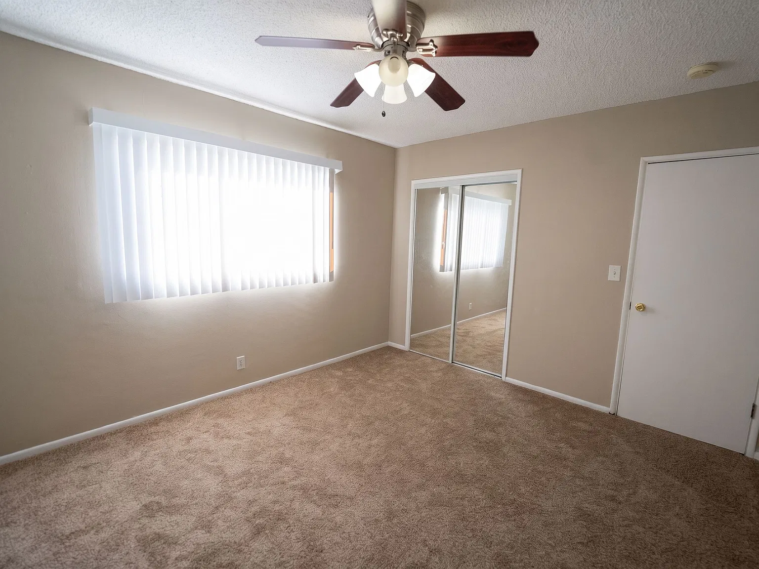 1 bed, 450 sqft, $1,795 — Photo 3