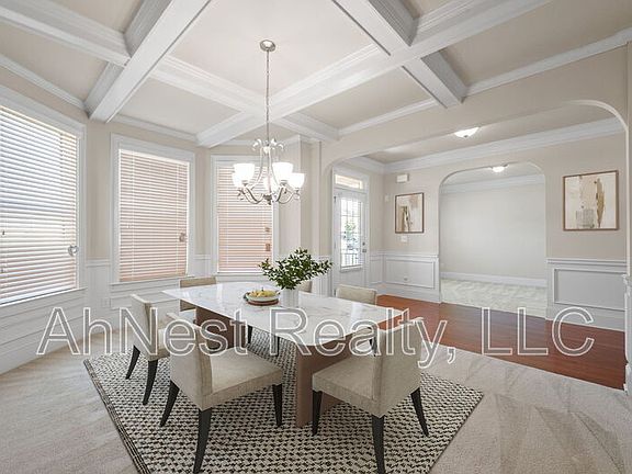 5th image of 184 Napa Dr