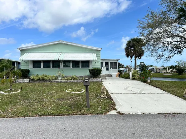 189 Calle De Lagos, Fort Pierce, FL 34951