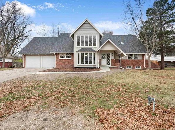 721 N Stratford Ln, Wichita, KS 67206