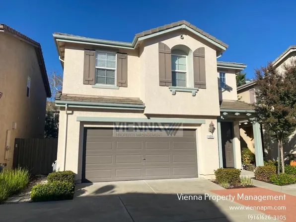 131 Candela Cir, Sacramento, CA 95835