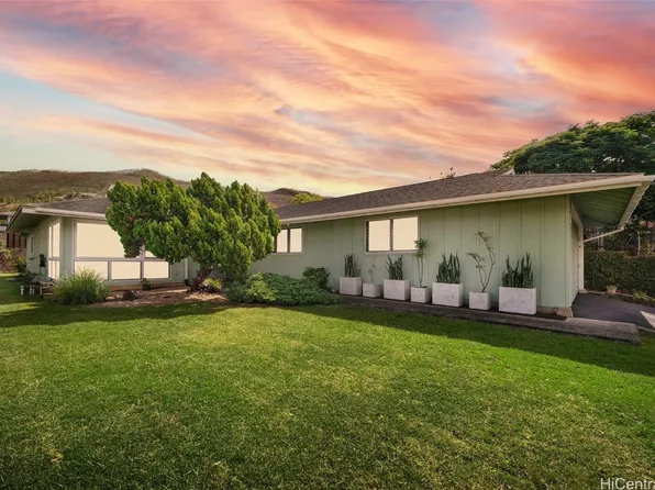 1296 Kupau St, Kailua, HI 96734