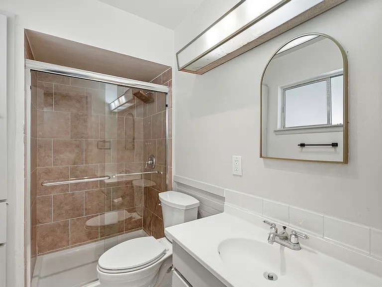 14046 Rolling Hills Ln — Photo 12