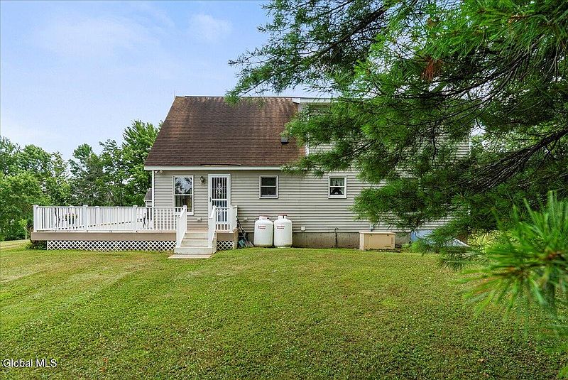 4th image of 219 Rossman Valley Road