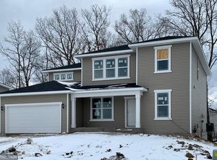 18543 58th Pl, Plymouth, MN 55446