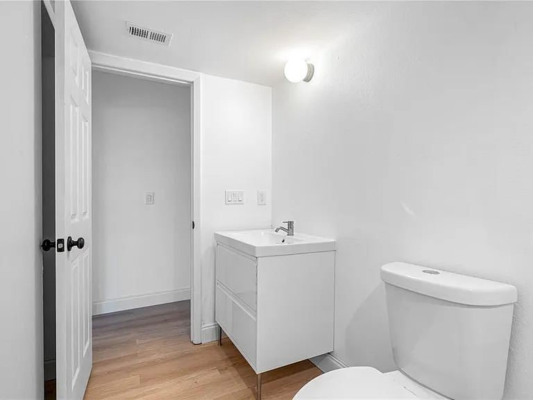 7200 E Bank Dr #0 — Photo 32
